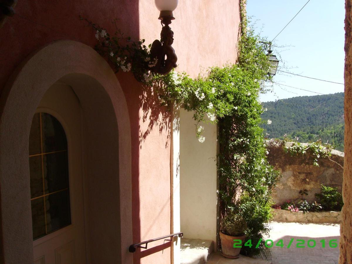 La Cle Des Songes Bed and Breakfast Claviers Εξωτερικό φωτογραφία